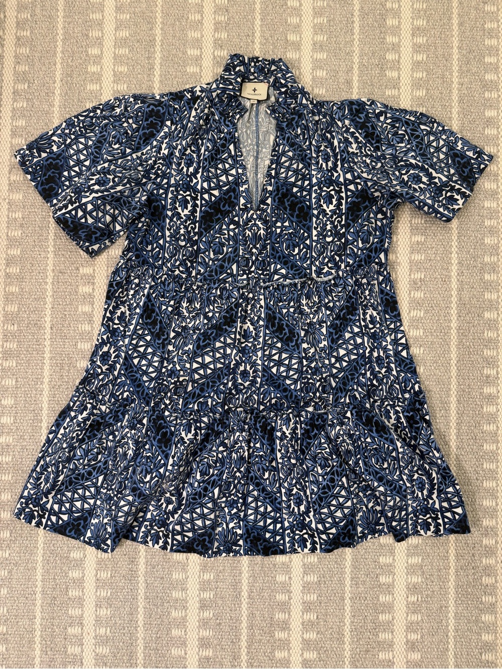 Tuckernuck Navy and White Floral-Print Short Sleeve Dress